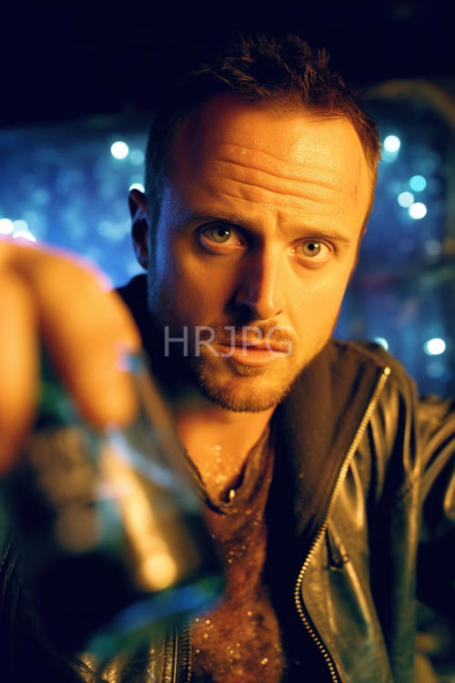 High Resolution: Rugged complexion revealed by intense light on weathered facial features download. | HRJPG.com